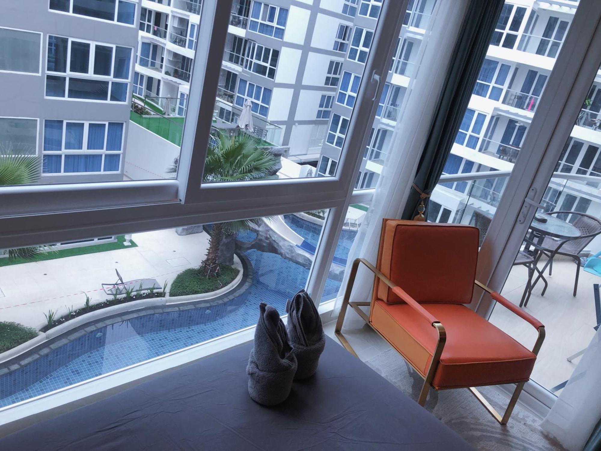 Centara Avenue Residence By Daisy Pattaya 1 Eksteriør billede